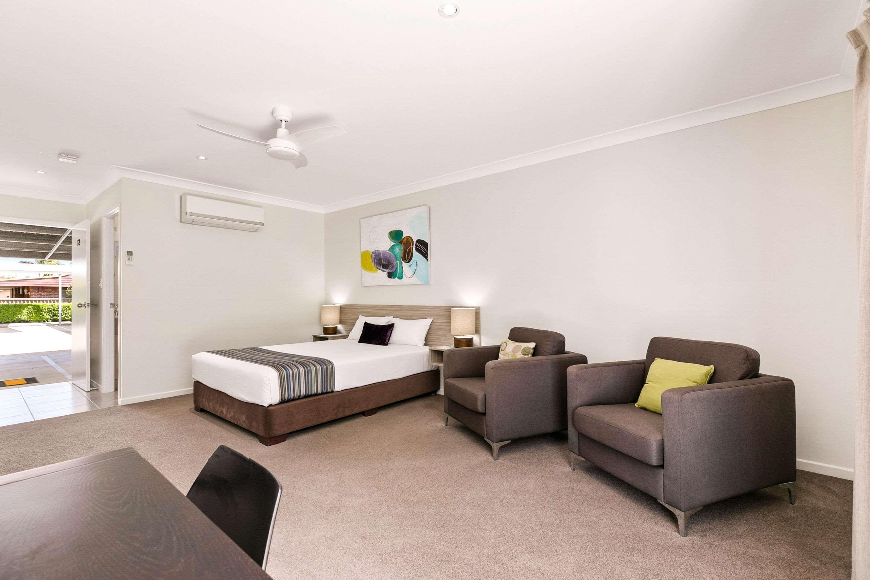 Beachside Boutique Motel Mackay Bagian luar foto